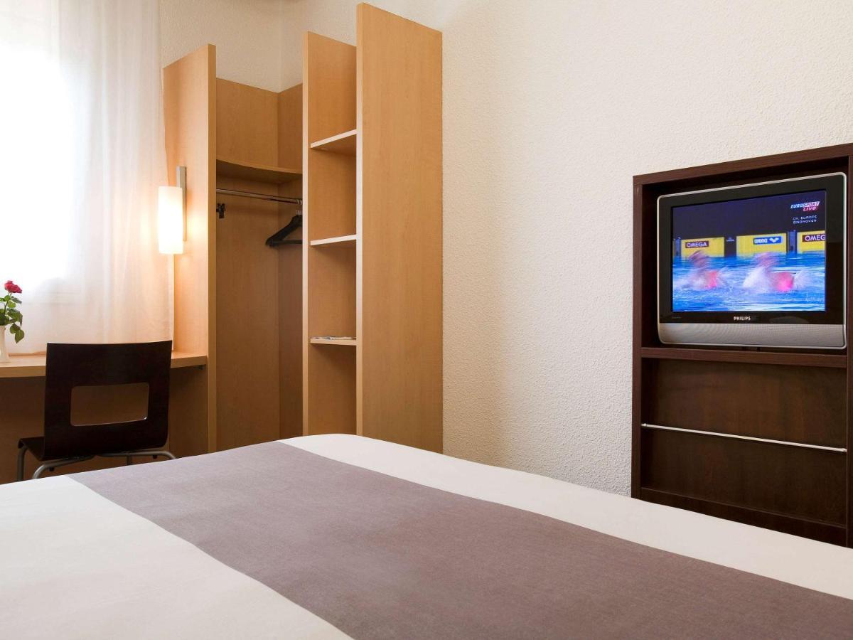 Ibis Cotonou Hotell Exteriör bild