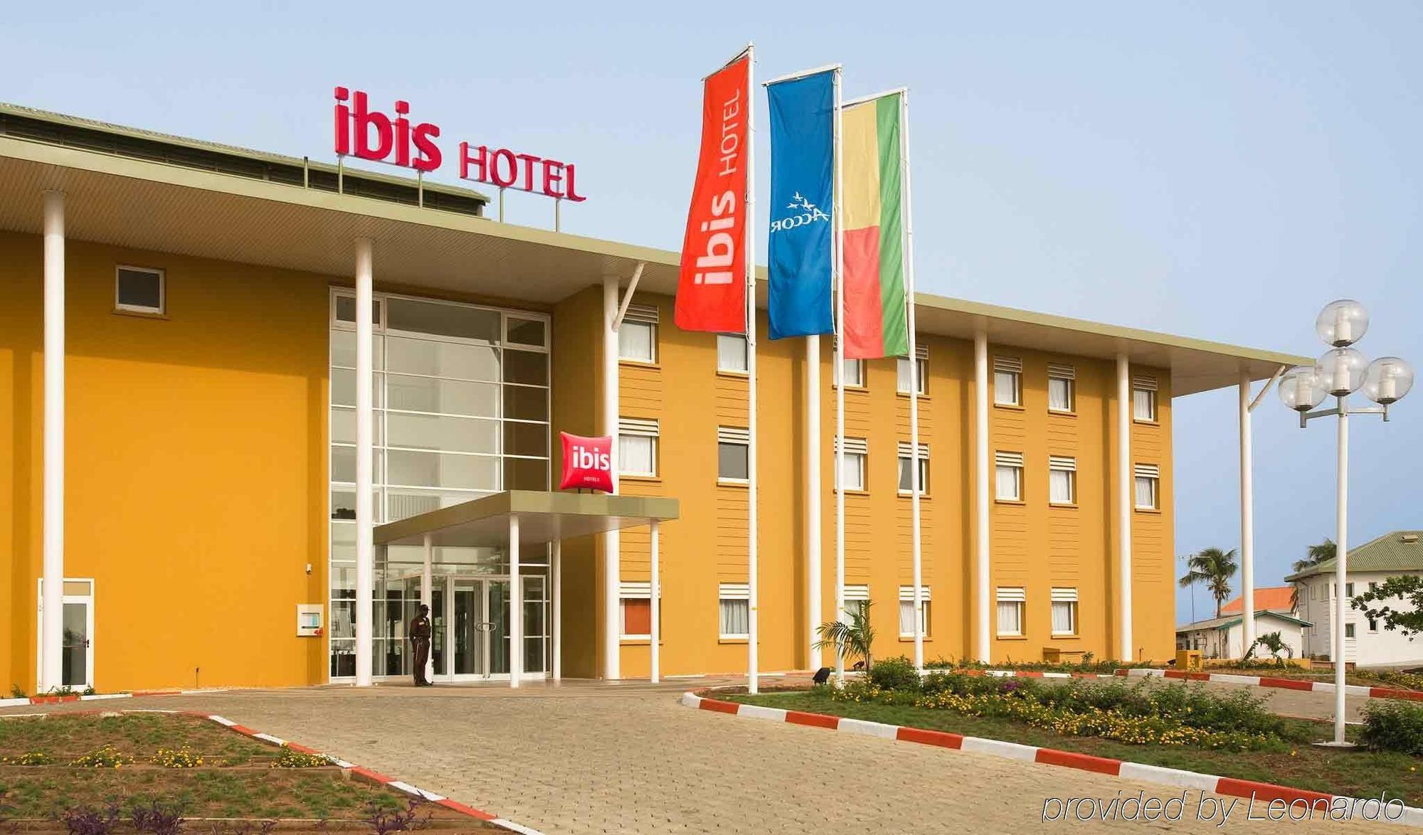 Ibis Cotonou Hotell Exteriör bild