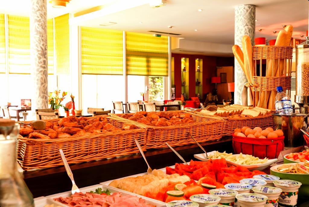 Ibis Cotonou Hotell Exteriör bild