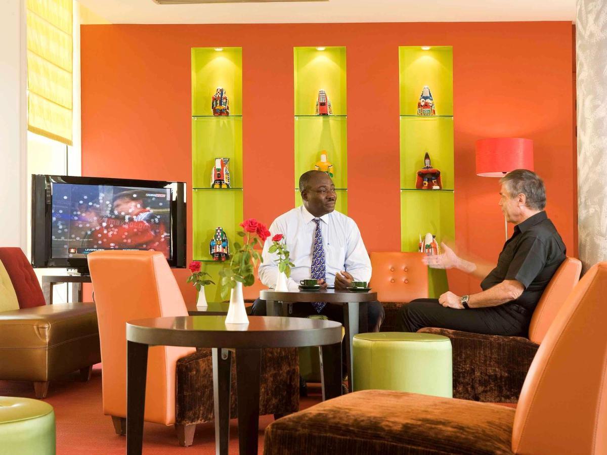 Ibis Cotonou Hotell Exteriör bild