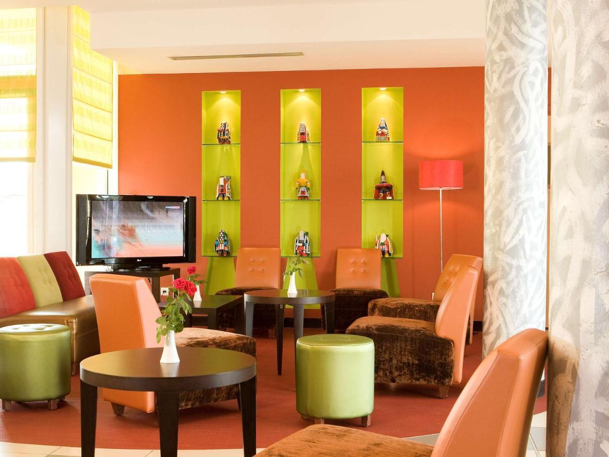 Ibis Cotonou Hotell Exteriör bild