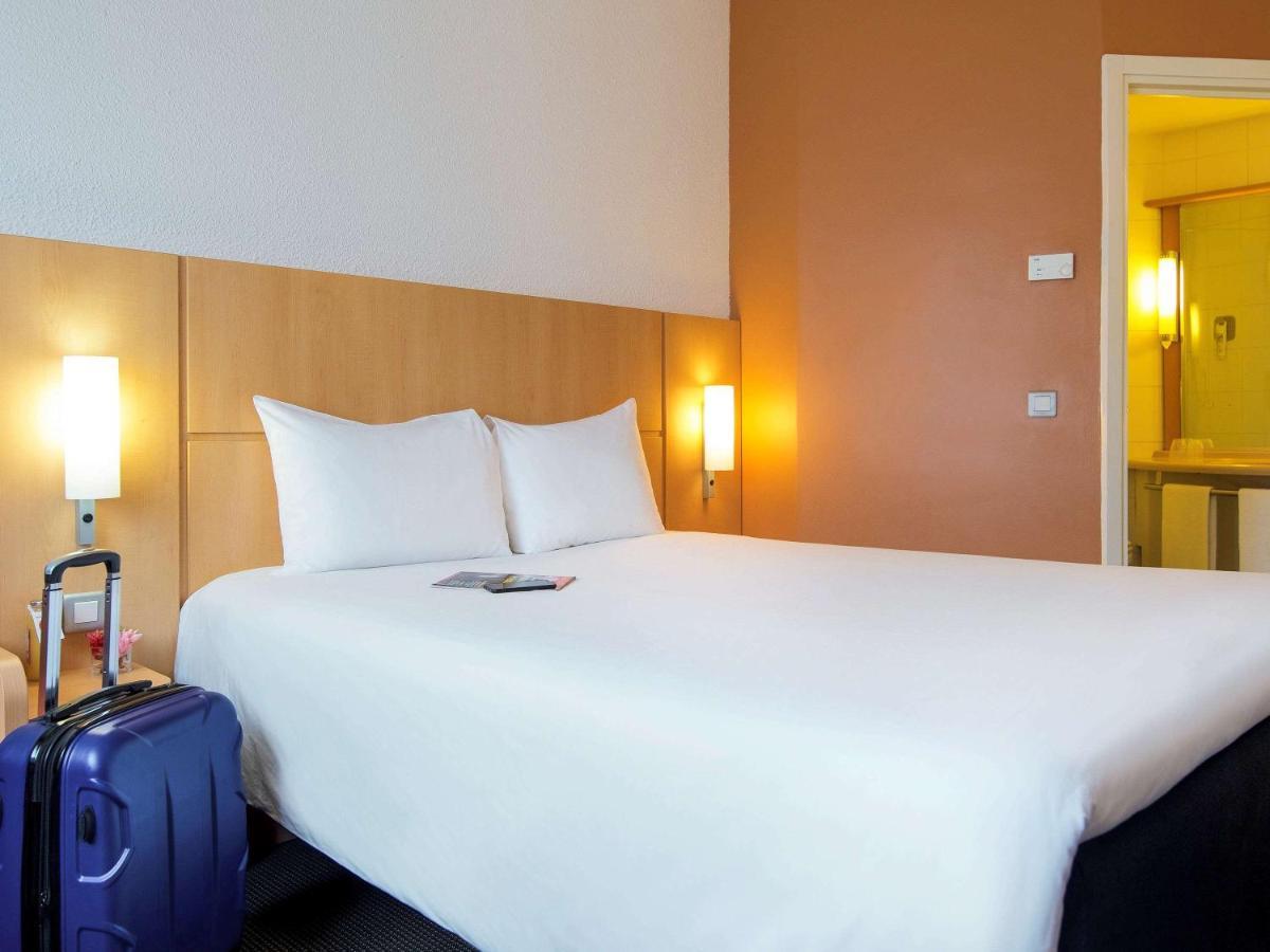 Ibis Cotonou Hotell Exteriör bild